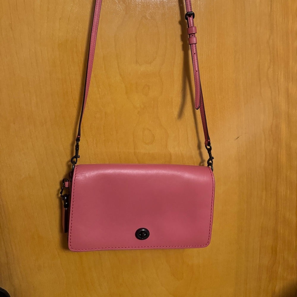 Coach 1941 Dinky Crossbody Bag in Pink Dahlia 20215